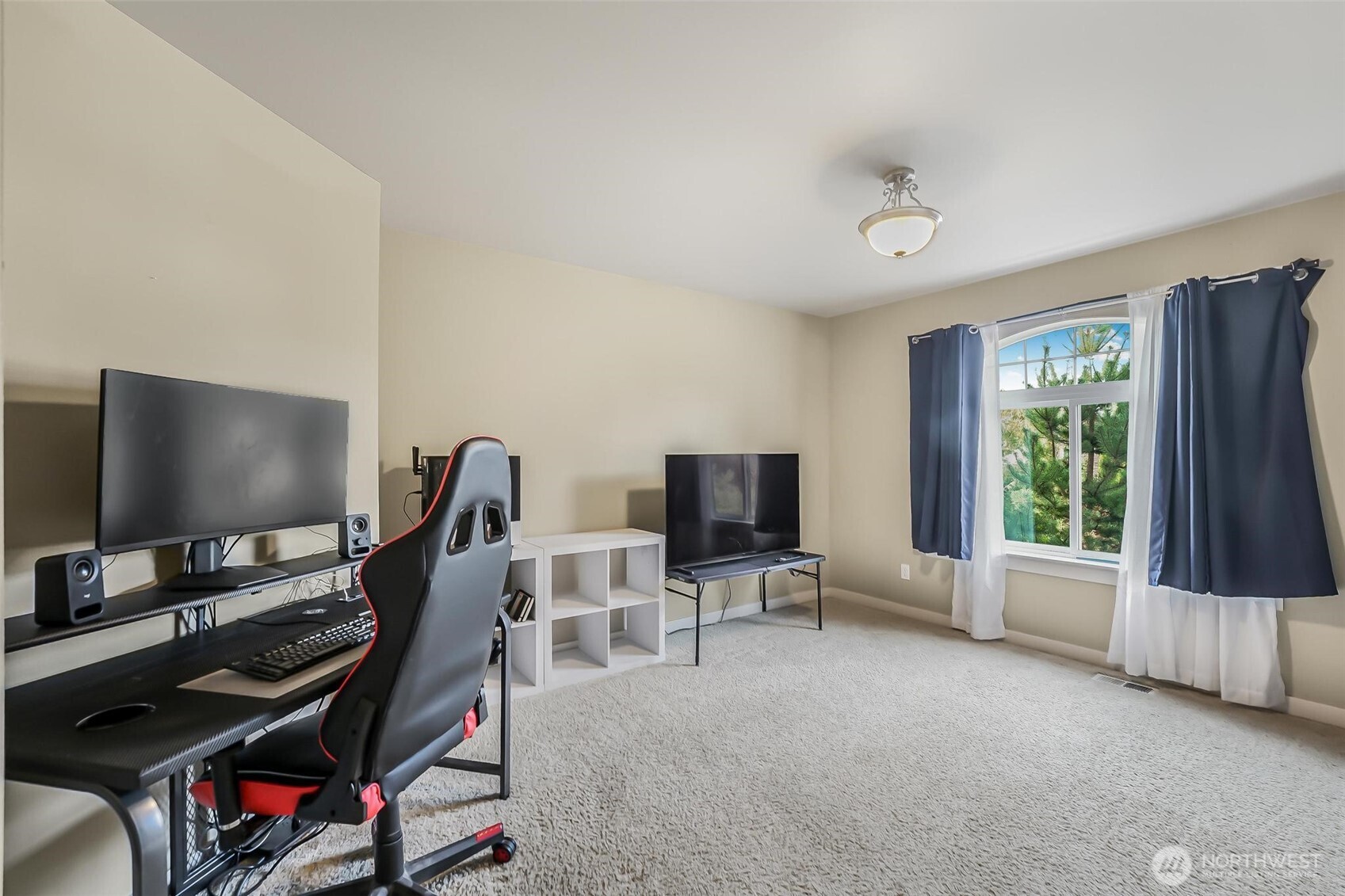 17401 140th Ave East , Puyallup, WA 98374