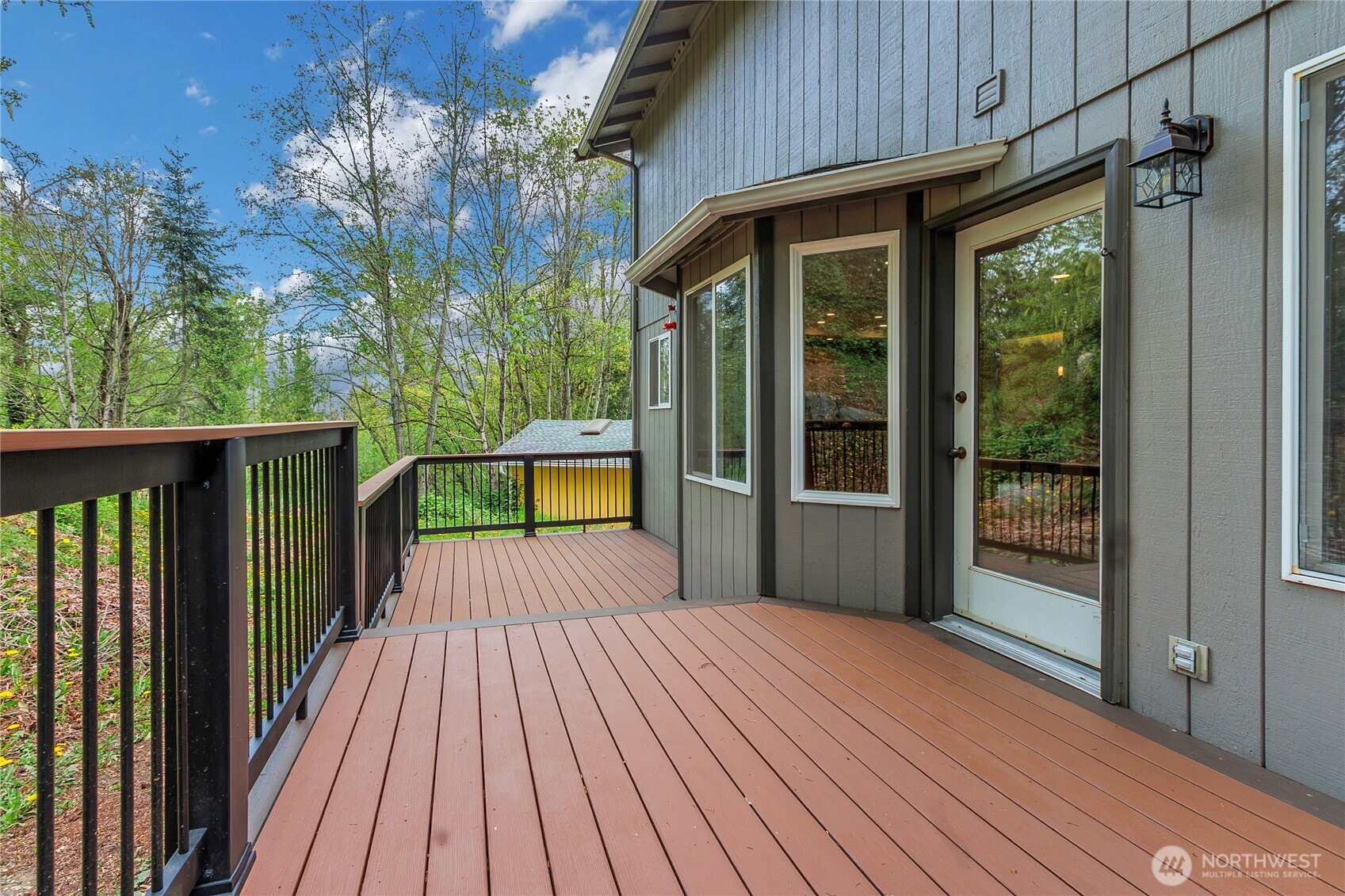 800 19th Avenue SE, Puyallup, WA 98372