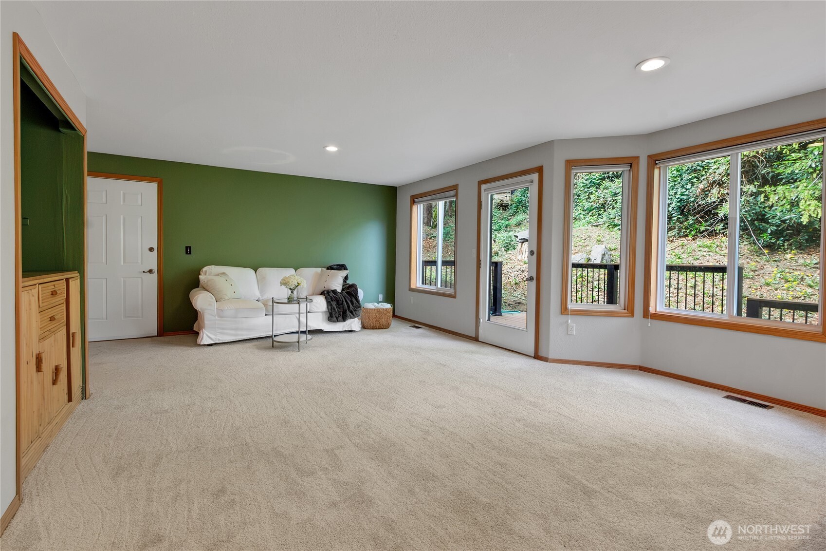 800 19th Avenue SE, Puyallup, WA 98372