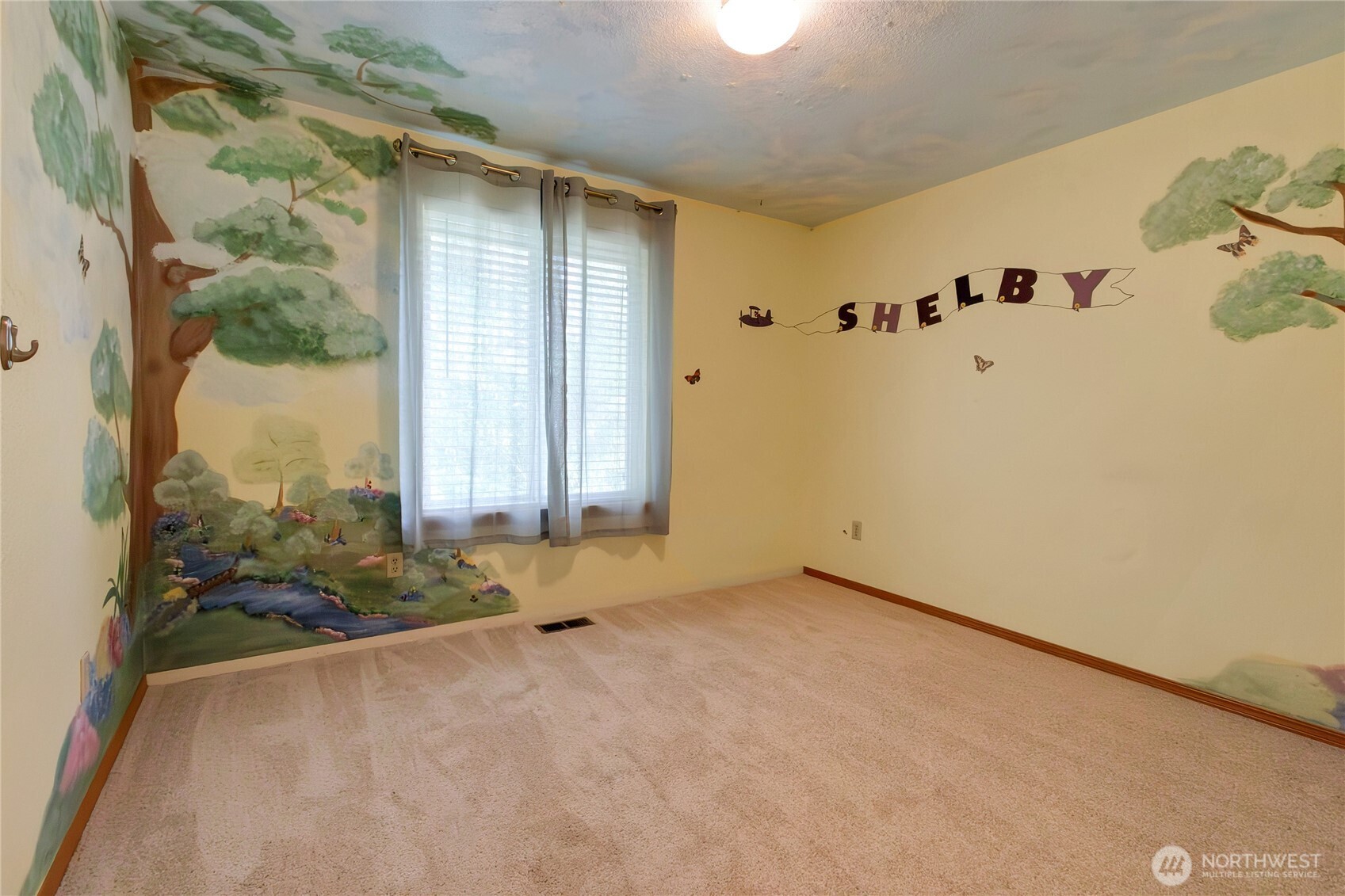 800 19th Avenue SE, Puyallup, WA 98372