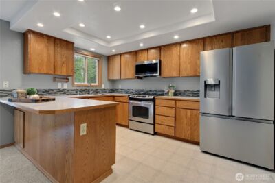 800 19th Avenue SE, Puyallup, WA 98372 - Photo 9