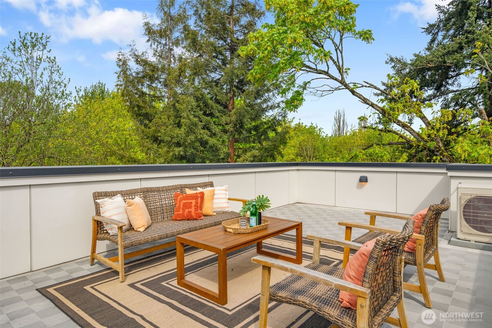 2619 SW Adams Street , Seattle, WA 98126