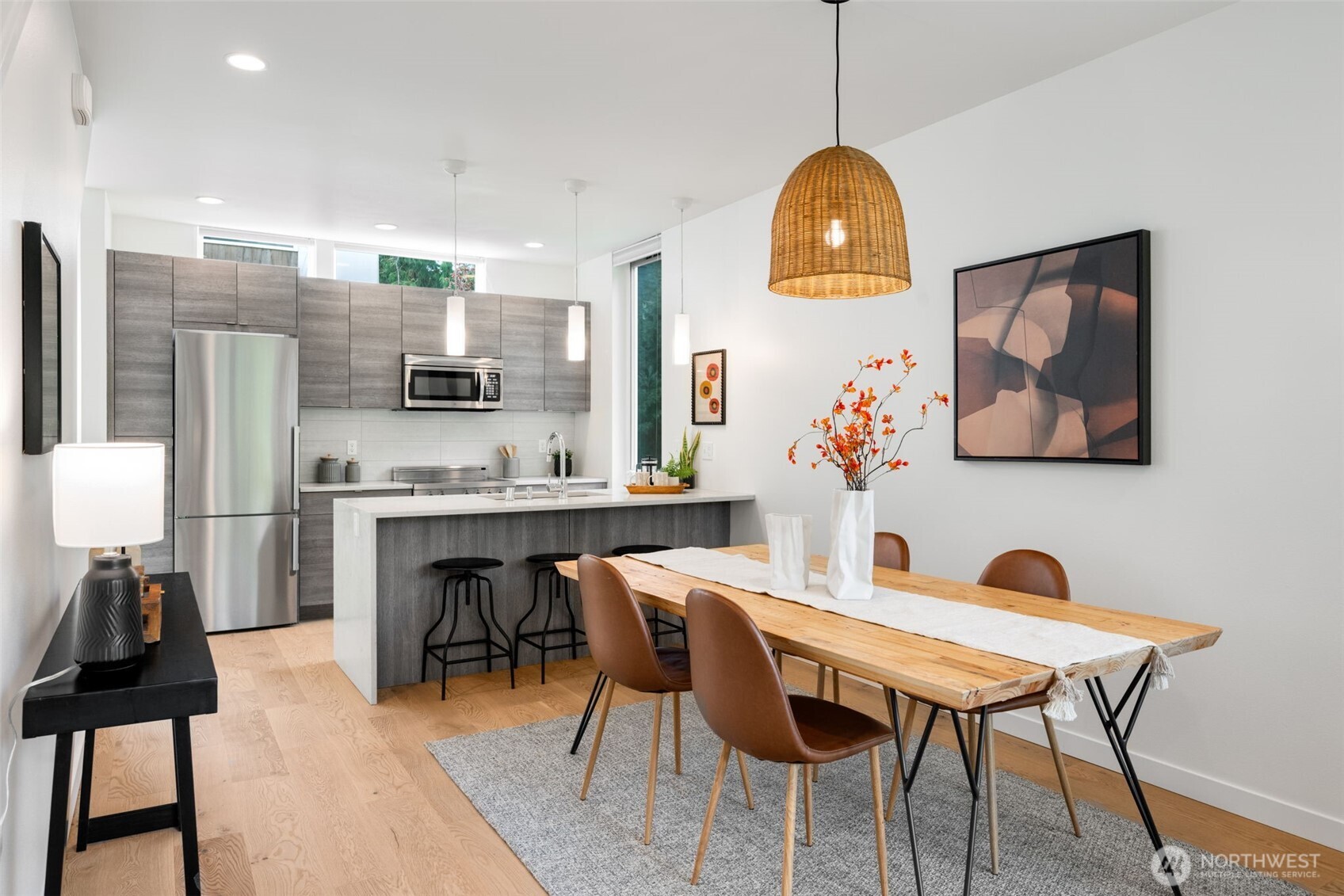 2619 SW Adams Street , Seattle, WA 98126