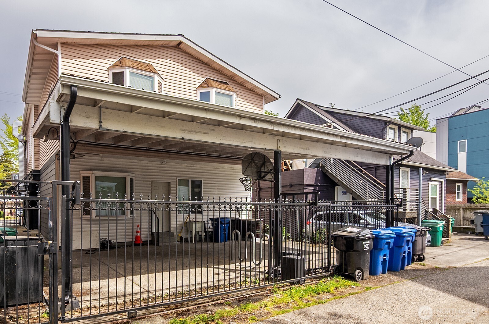 3015 Beacon Avenue S, Seattle, WA 98144