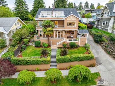 4057 SW Holgate Street , Seattle, WA 98116 - Photo 2