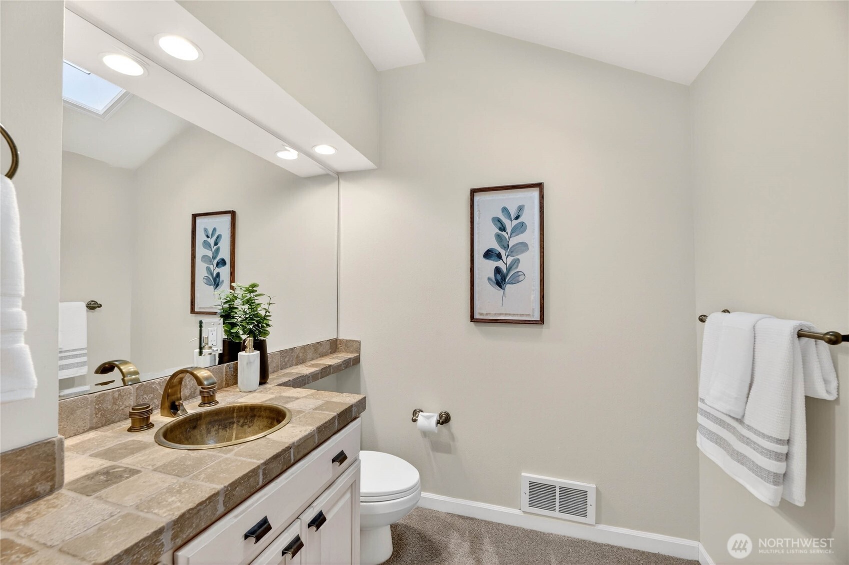 4057 SW Holgate Street , Seattle, WA 98116