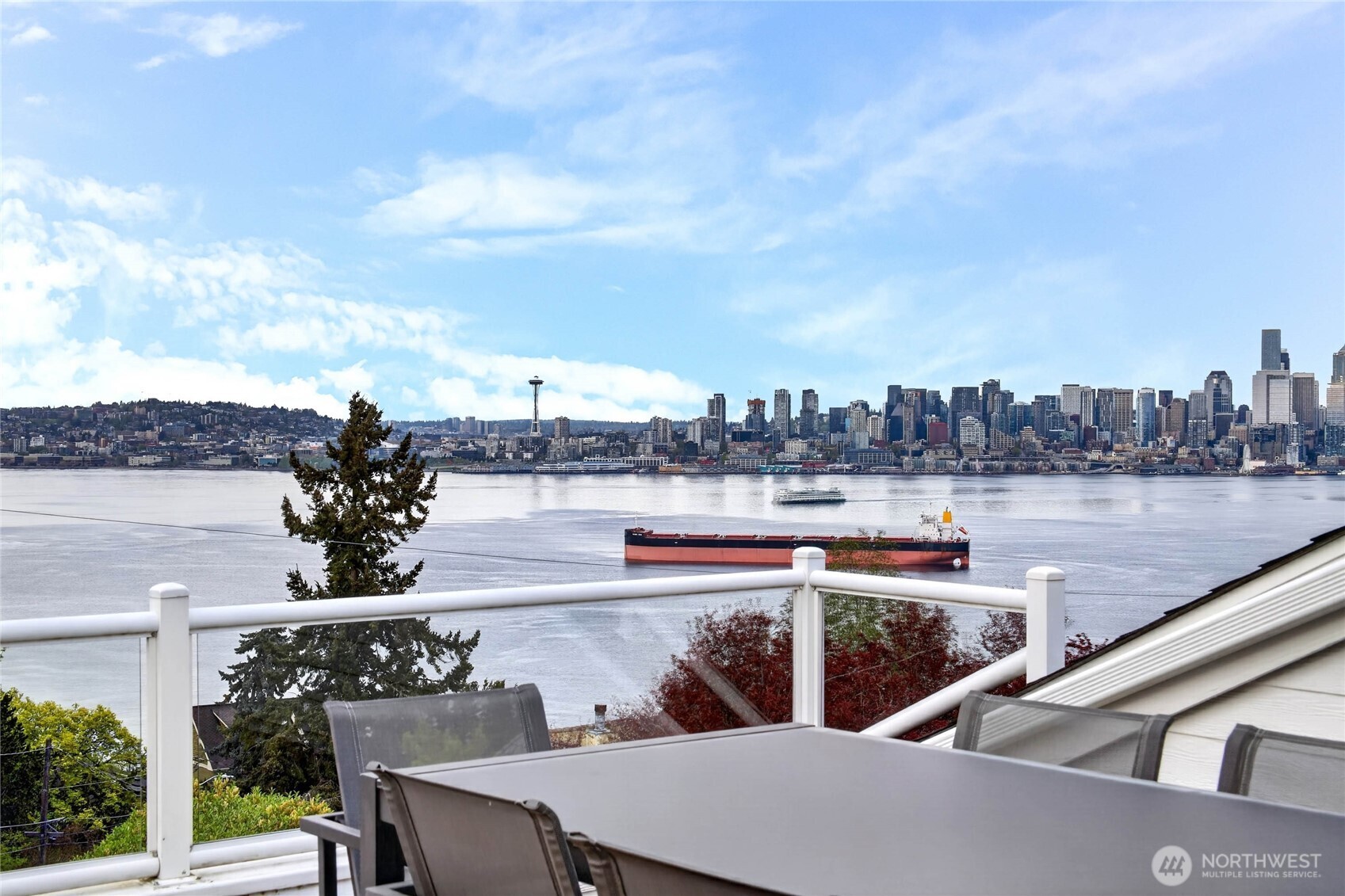 4057 SW Holgate Street , Seattle, WA 98116