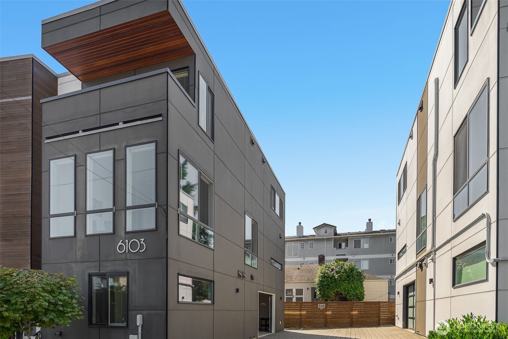 6103 14TH Avenue NW, Seattle, WA 98107