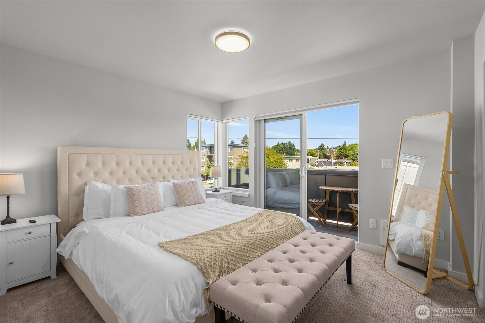 6103 14TH Avenue NW, Seattle, WA 98107