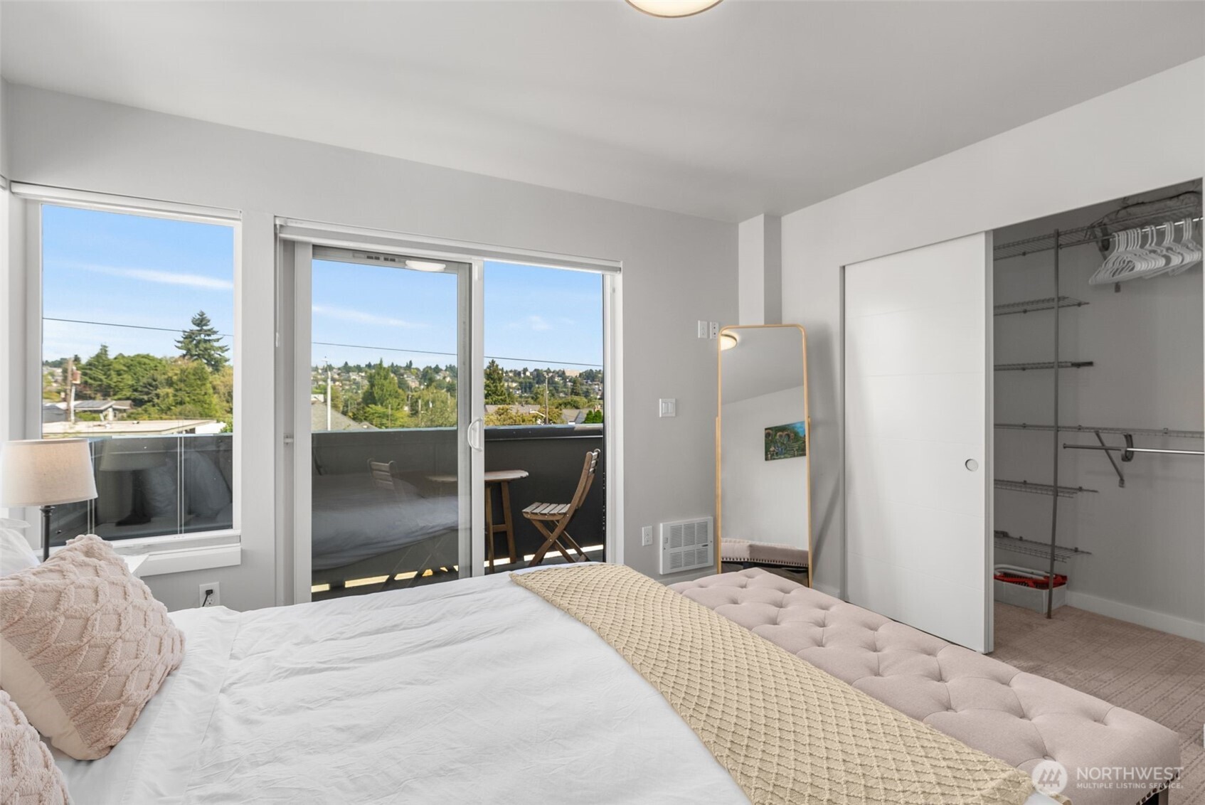 6103 14TH Avenue NW, Seattle, WA 98107