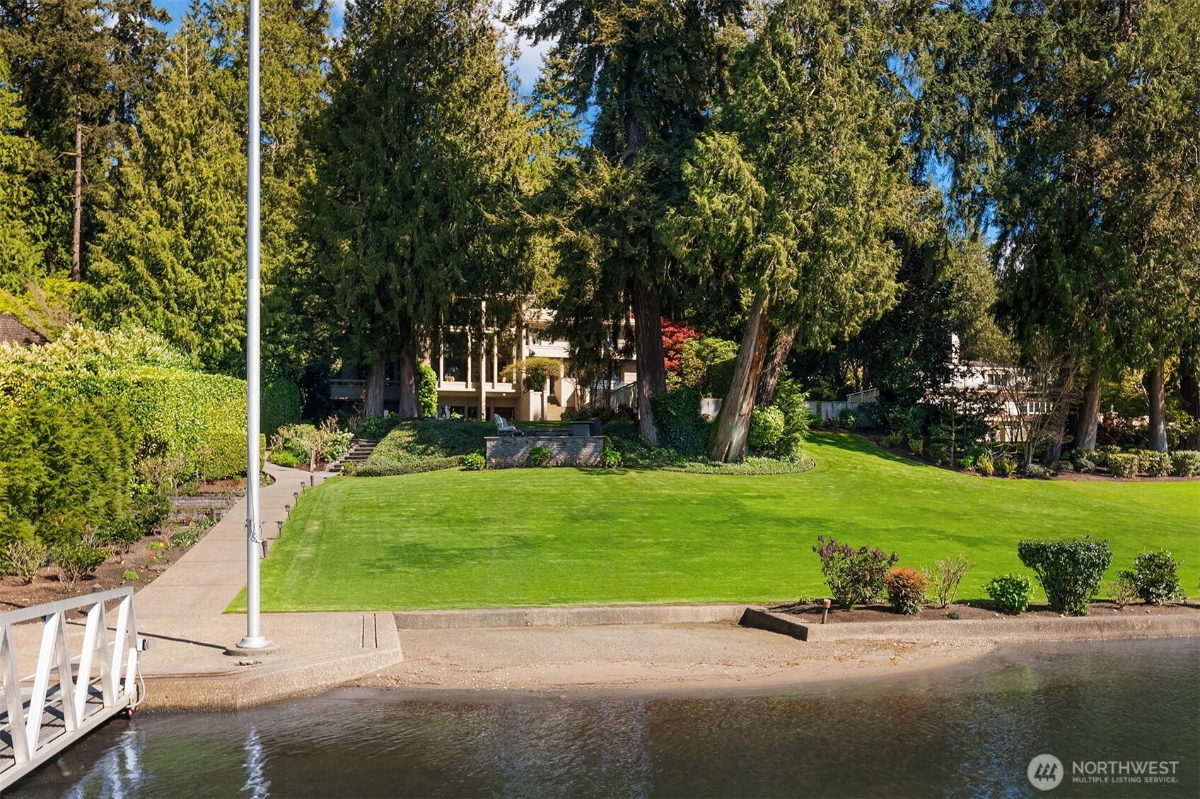 3445 Hunts Point Road , Hunts Point, WA 98004