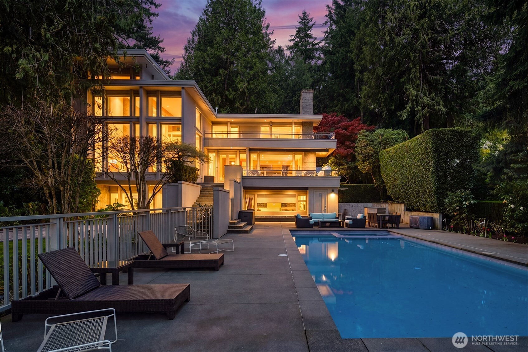 3445 Hunts Point Road , Hunts Point, WA 98004