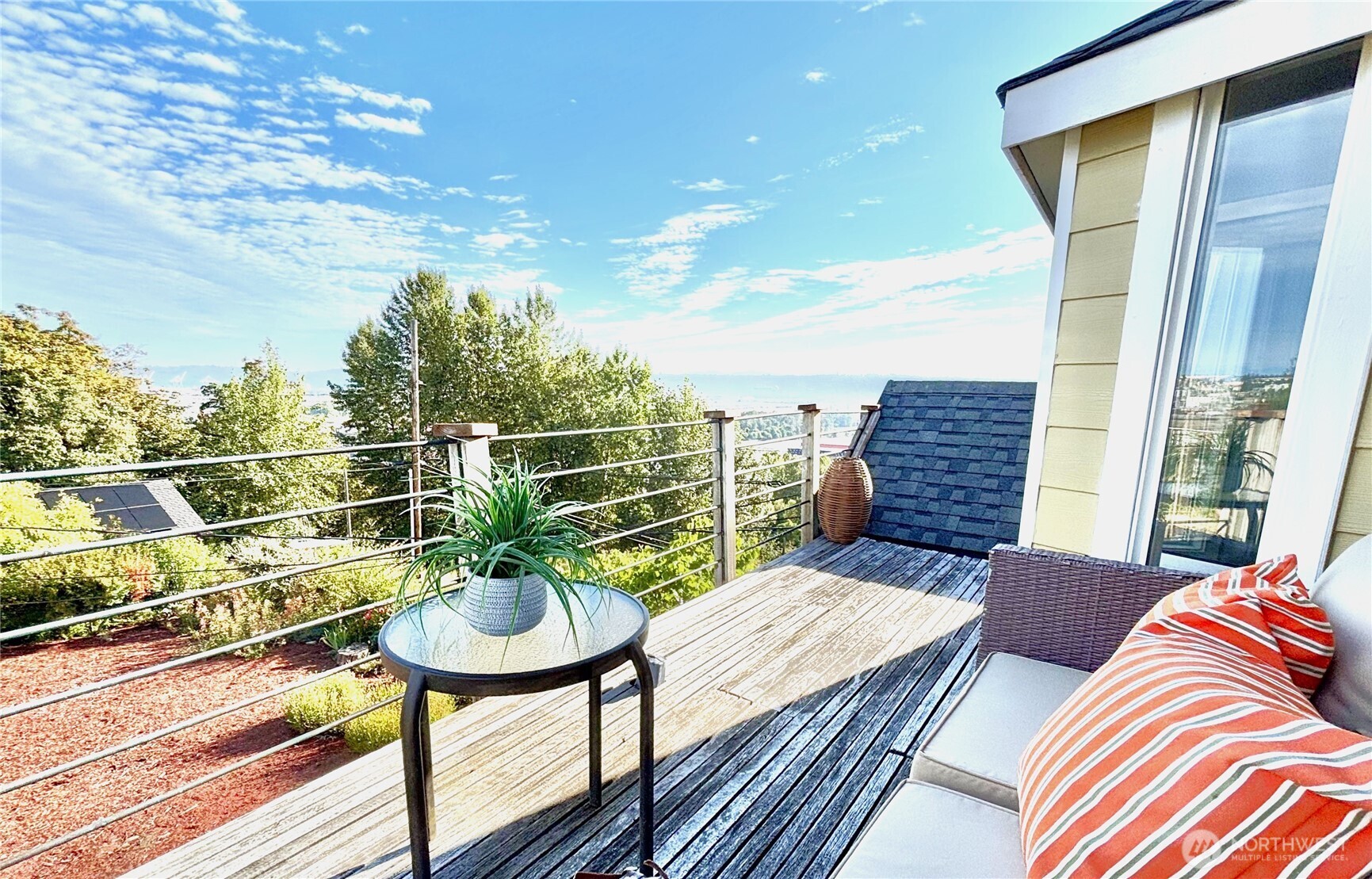 1109 E 31 Street , Tacoma, WA 98404