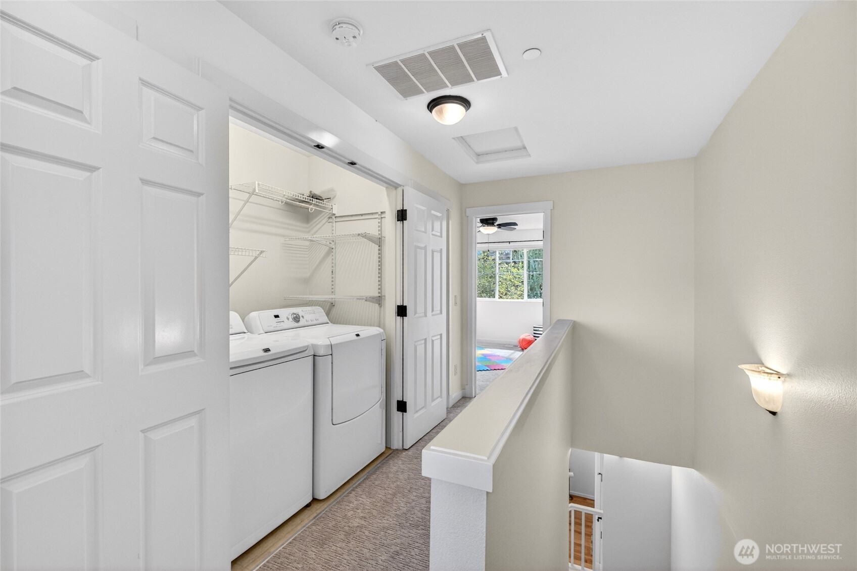 1697 NE Juneberry Street , Issaquah, WA 98029