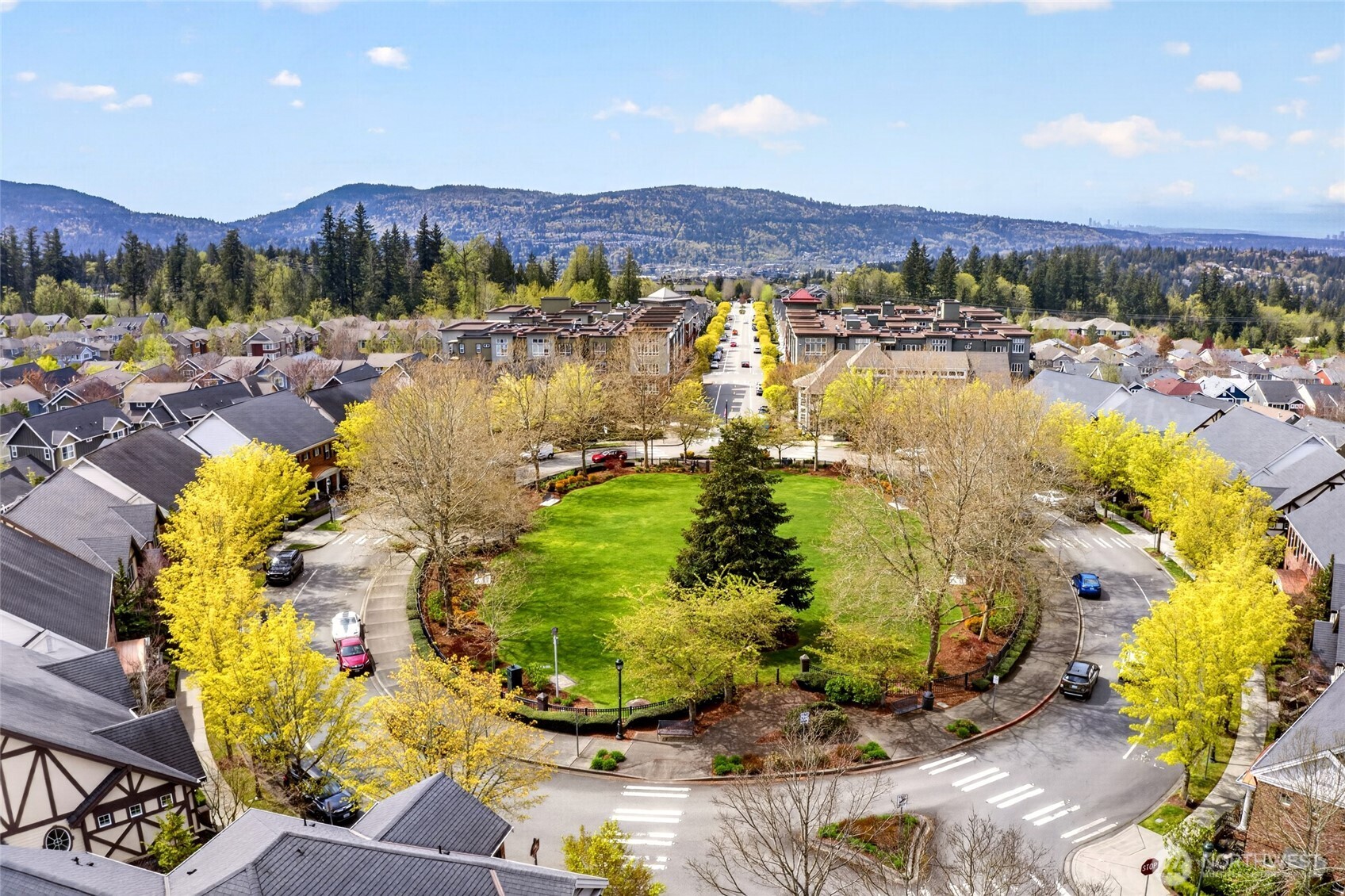 1697 NE Juneberry Street , Issaquah, WA 98029