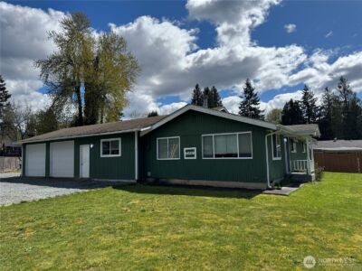4608 141st Street E, Tacoma, WA 98446 - Photo 2
