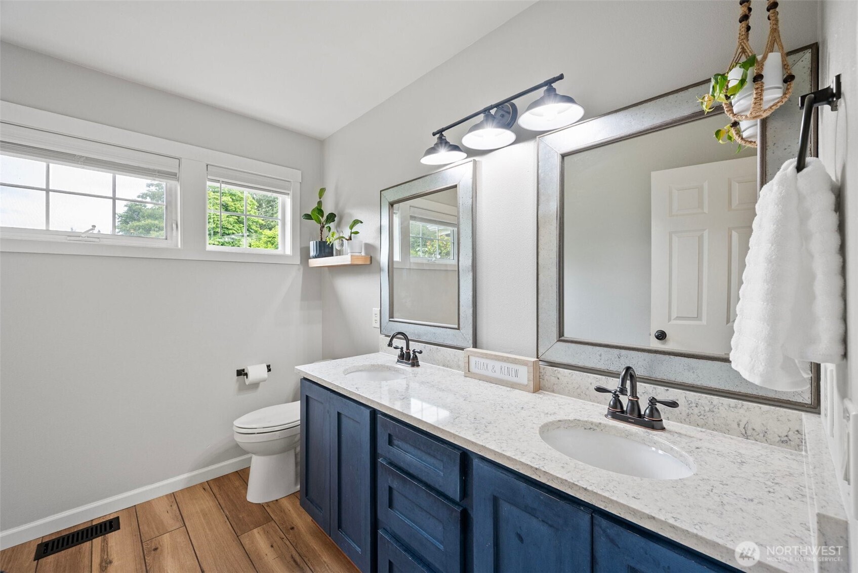 10510 Crescent Valley Drive NW, Gig Harbor, WA 98332