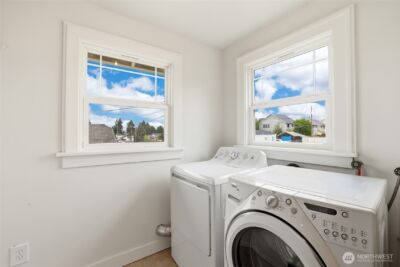 1545 S Prospect Street , Tacoma, WA 98405 - Photo 10
