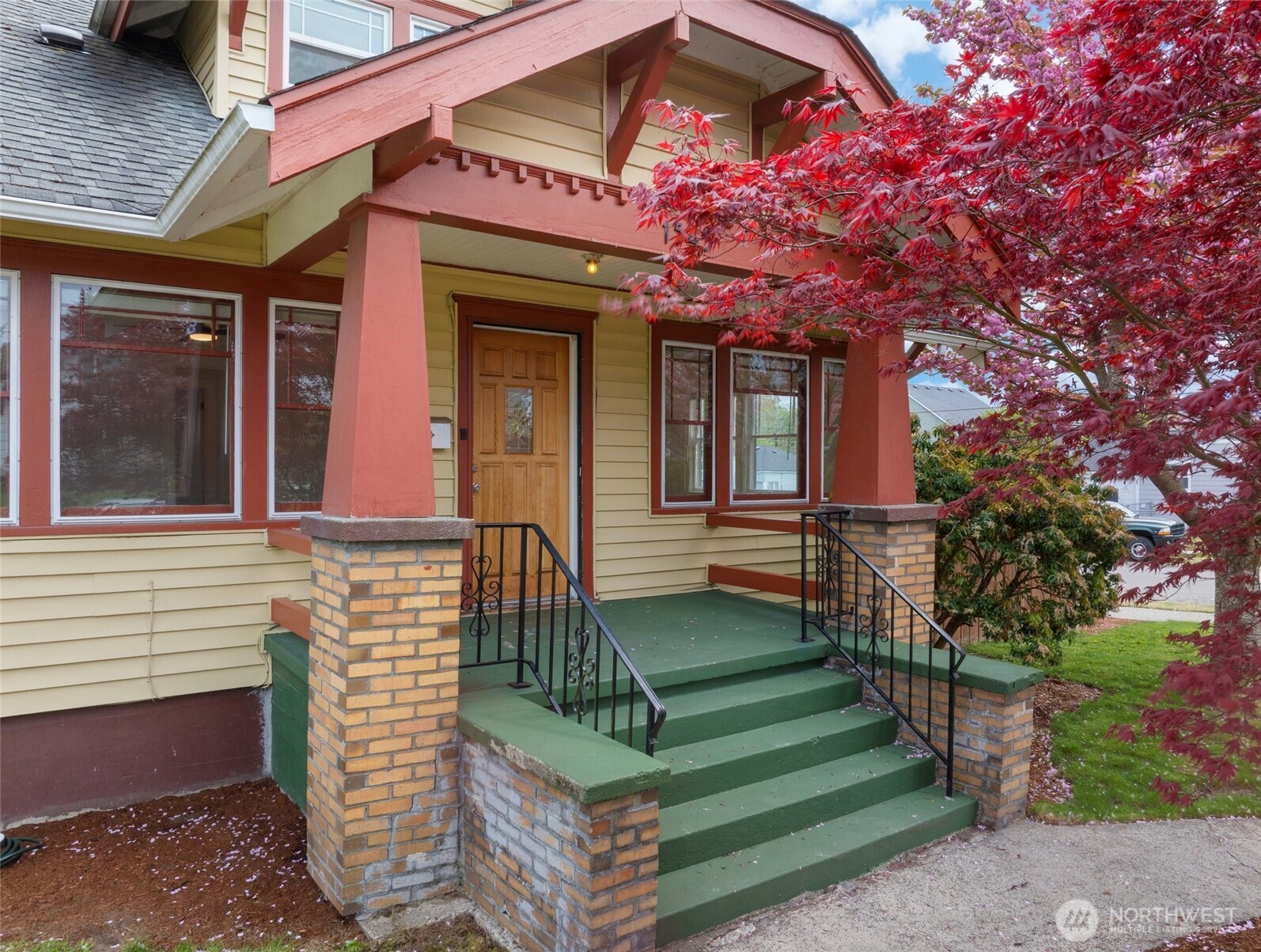 1545 S Prospect Street , Tacoma, WA 98405