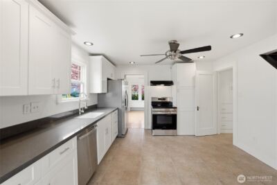1545 S Prospect Street , Tacoma, WA 98405 - Photo 8