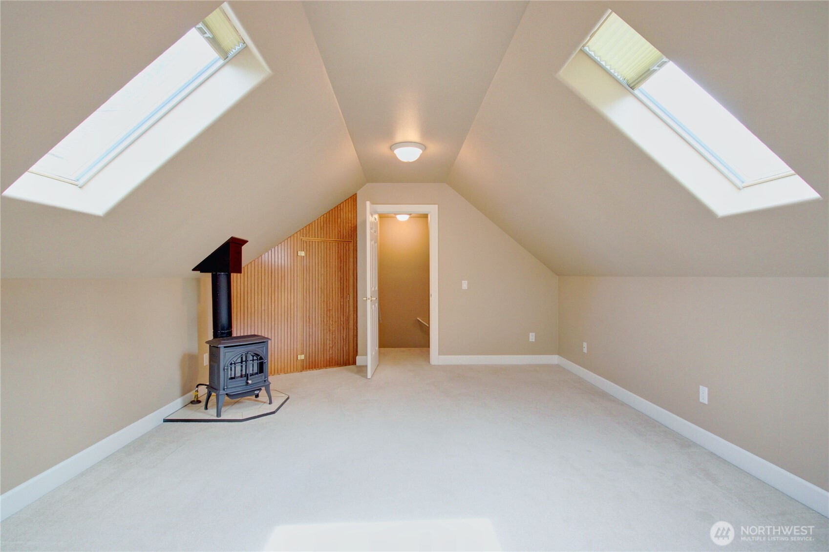 4304 Landmark Drive , Mount Vernon, WA 98274