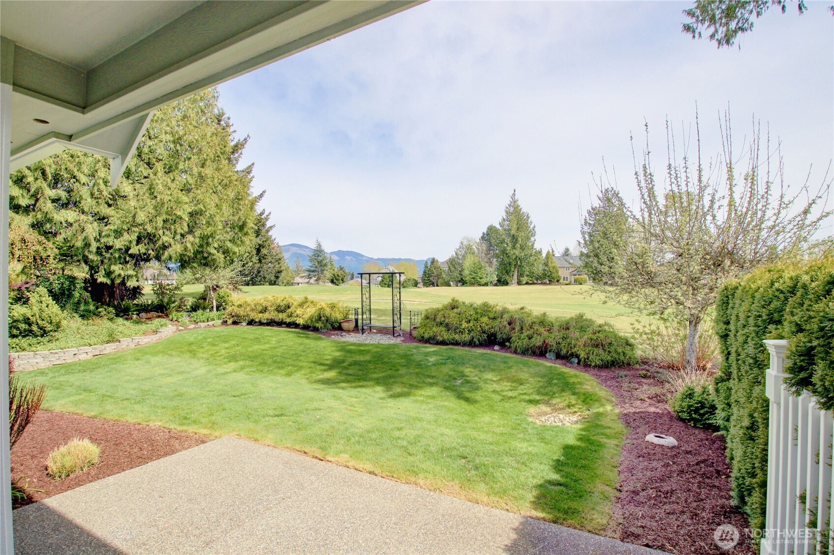 4304 Landmark Drive , Mount Vernon, WA 98274