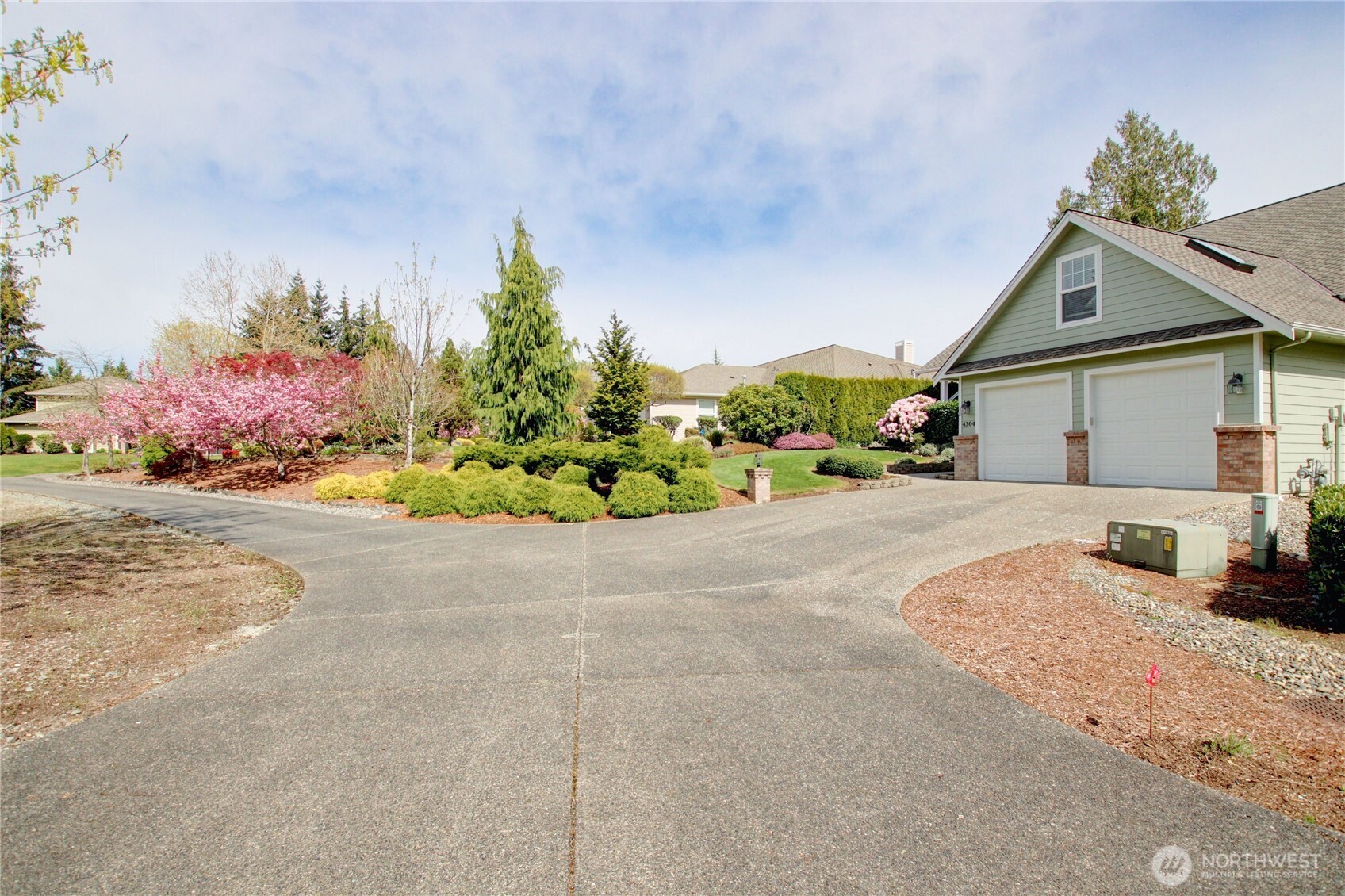4304 Landmark Drive , Mount Vernon, WA 98274