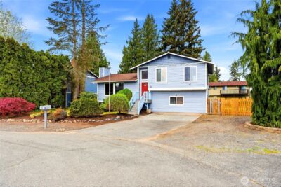 6113 95th Place NE, Marysville, WA 98270 - Photo 1