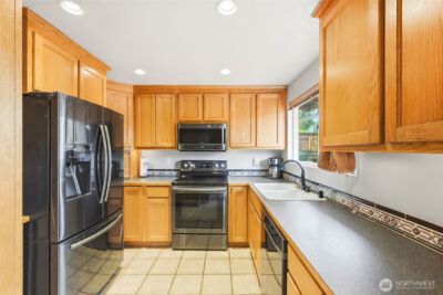 6113 95th Place NE, Marysville, WA 98270 - Photo 9