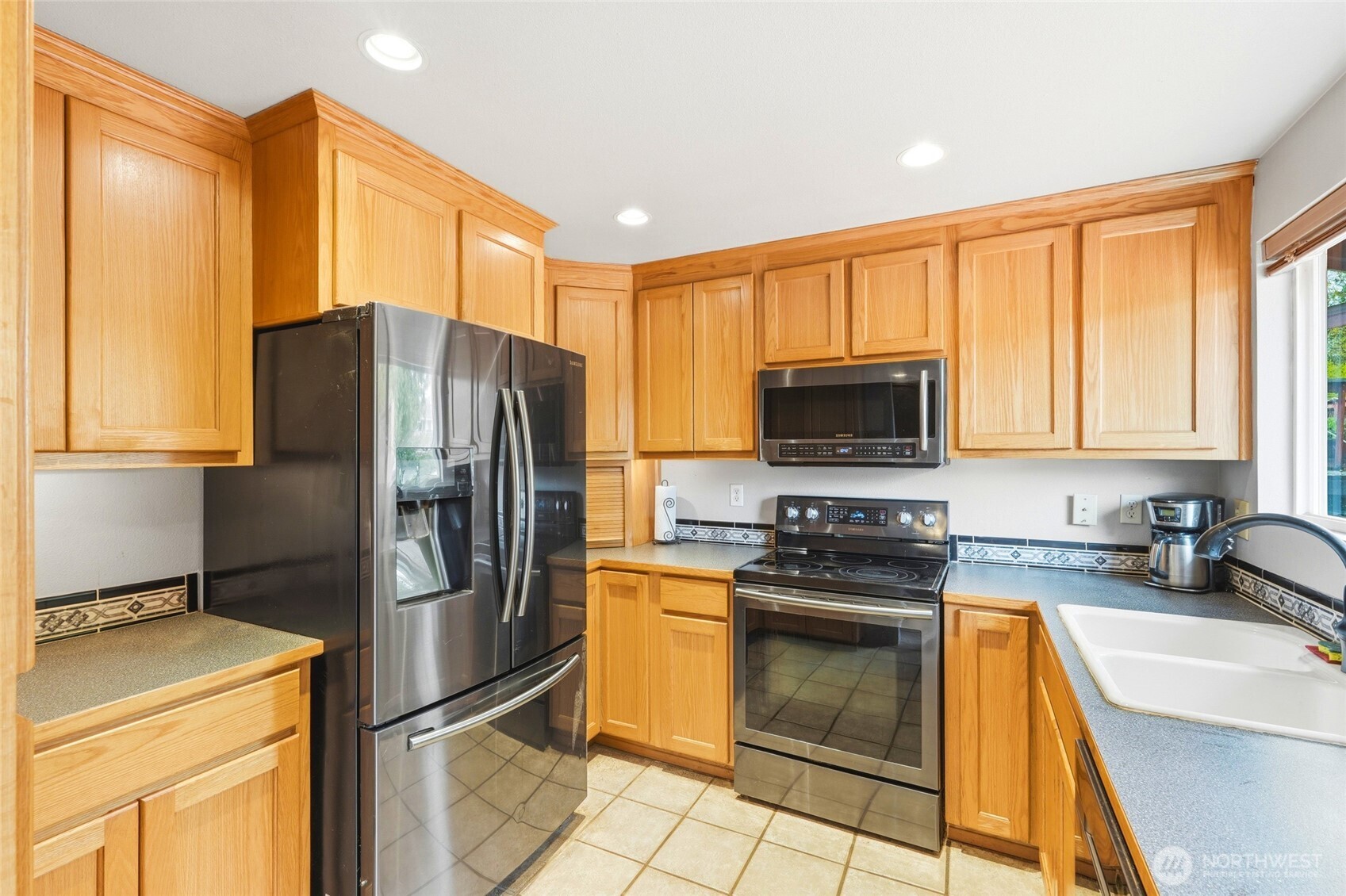 6113 95th Place NE, Marysville, WA 98270