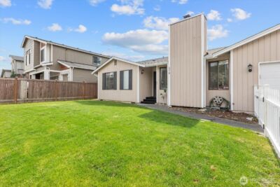 5218 90th Place NE, Marysville, WA 98270 - Photo 3