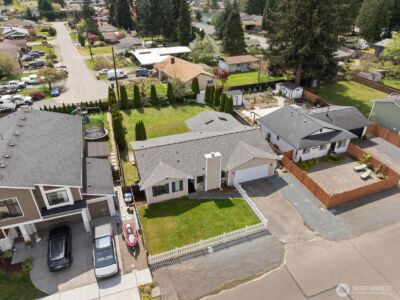 5218 90th Place NE, Marysville, WA 98270 - Photo 32