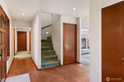 30 E Rainier Drive , Allyn, WA 98524 - Photo 20
