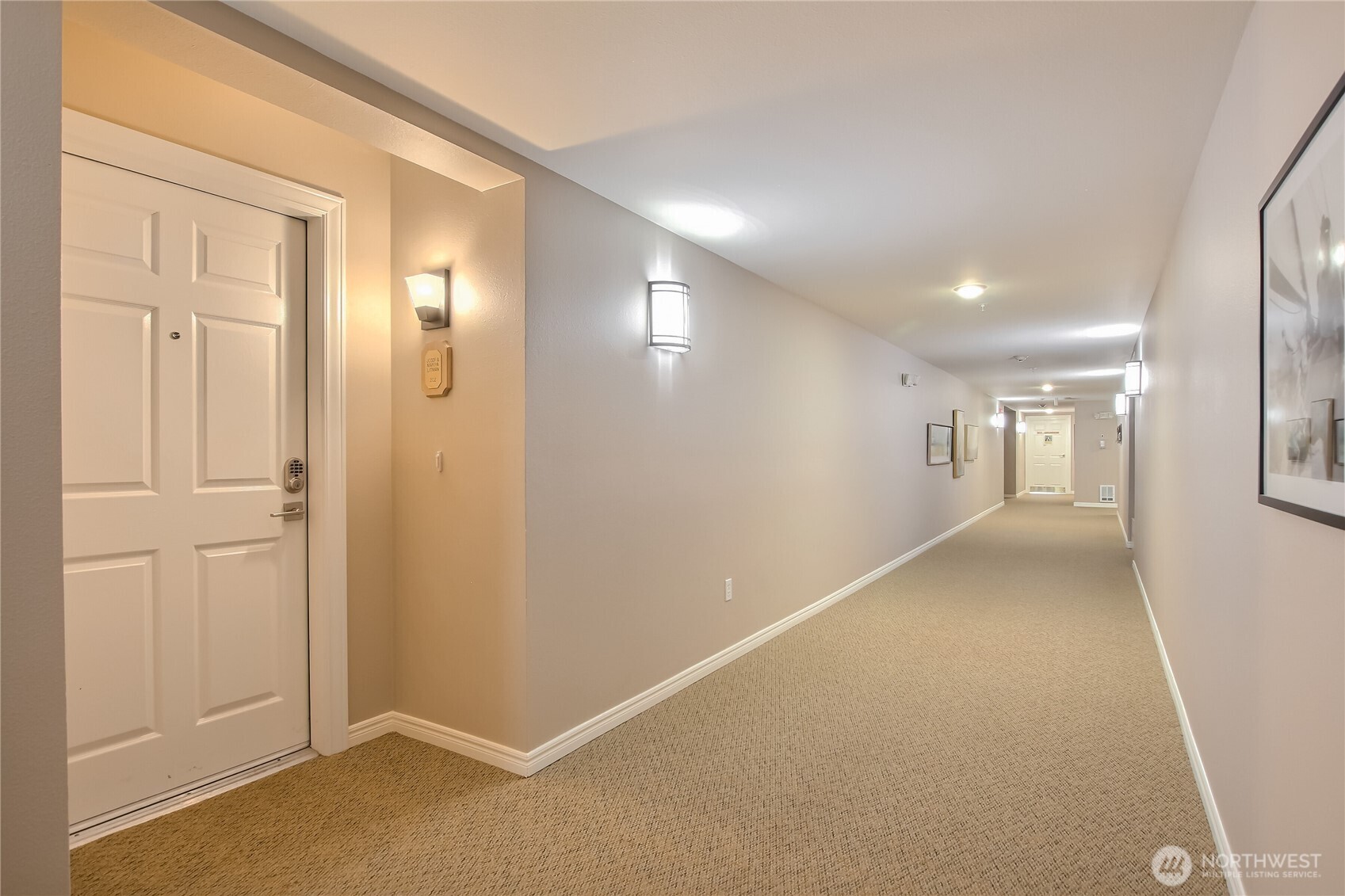 4133 224th Lane SE #202, Issaquah, WA 98029