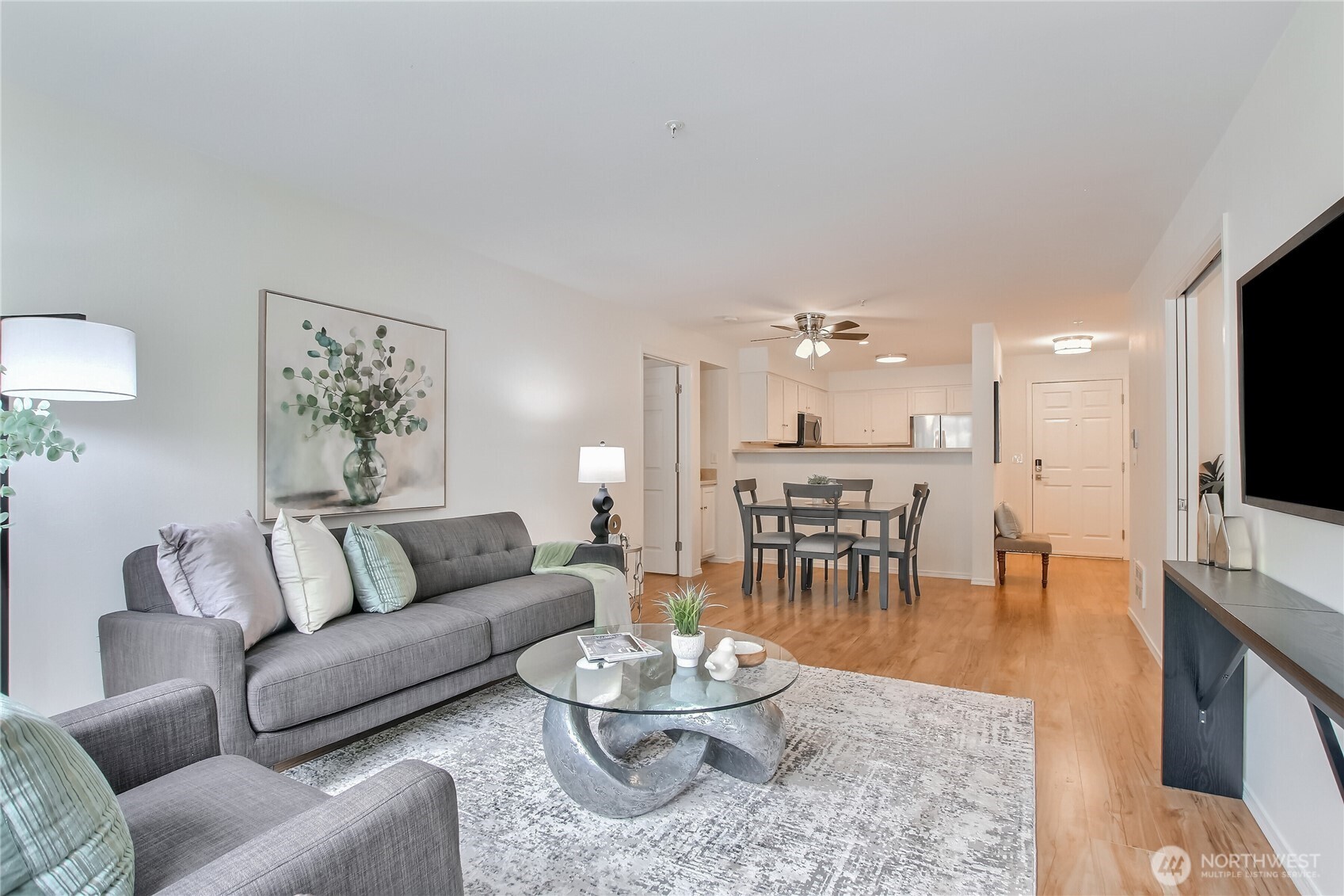 4133 224th Lane SE #202, Issaquah, WA 98029