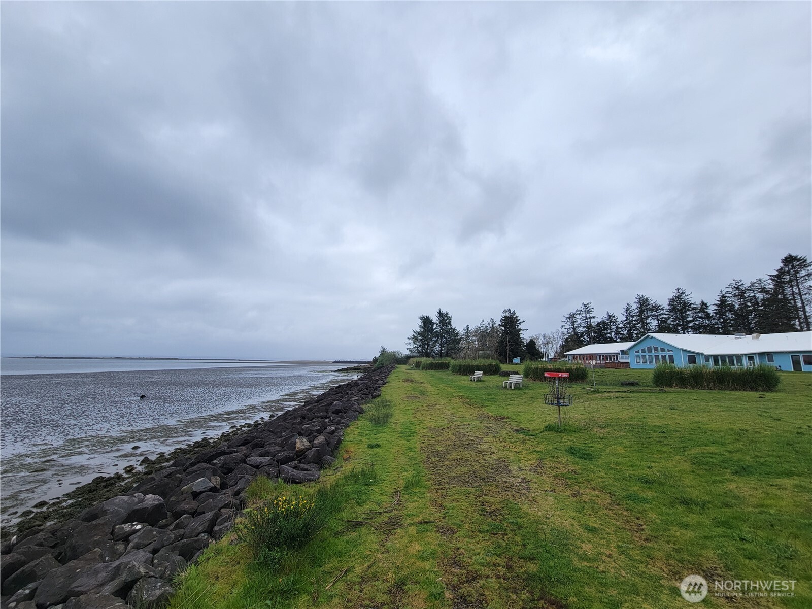 789 Mount Olympus Avenue SE, Ocean Shores, WA 98569-9748