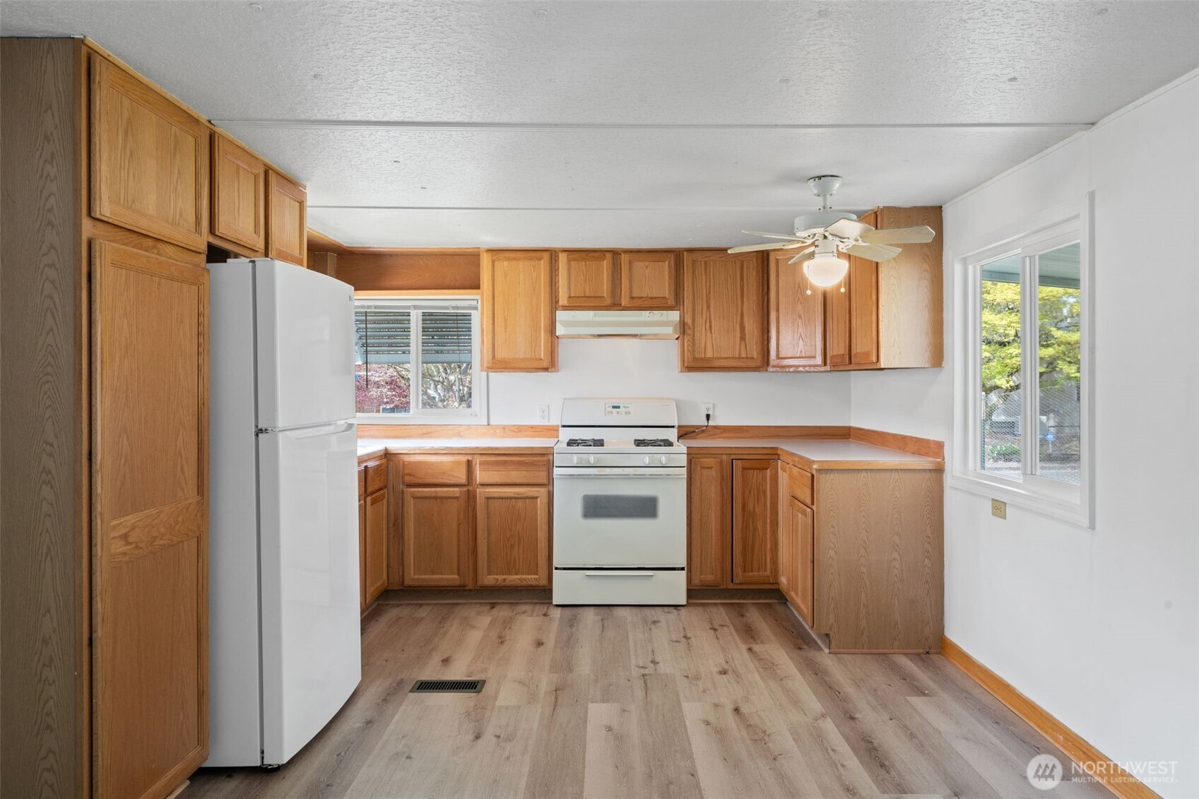 930 Trosper Road SW #33, Tumwater, WA 98512