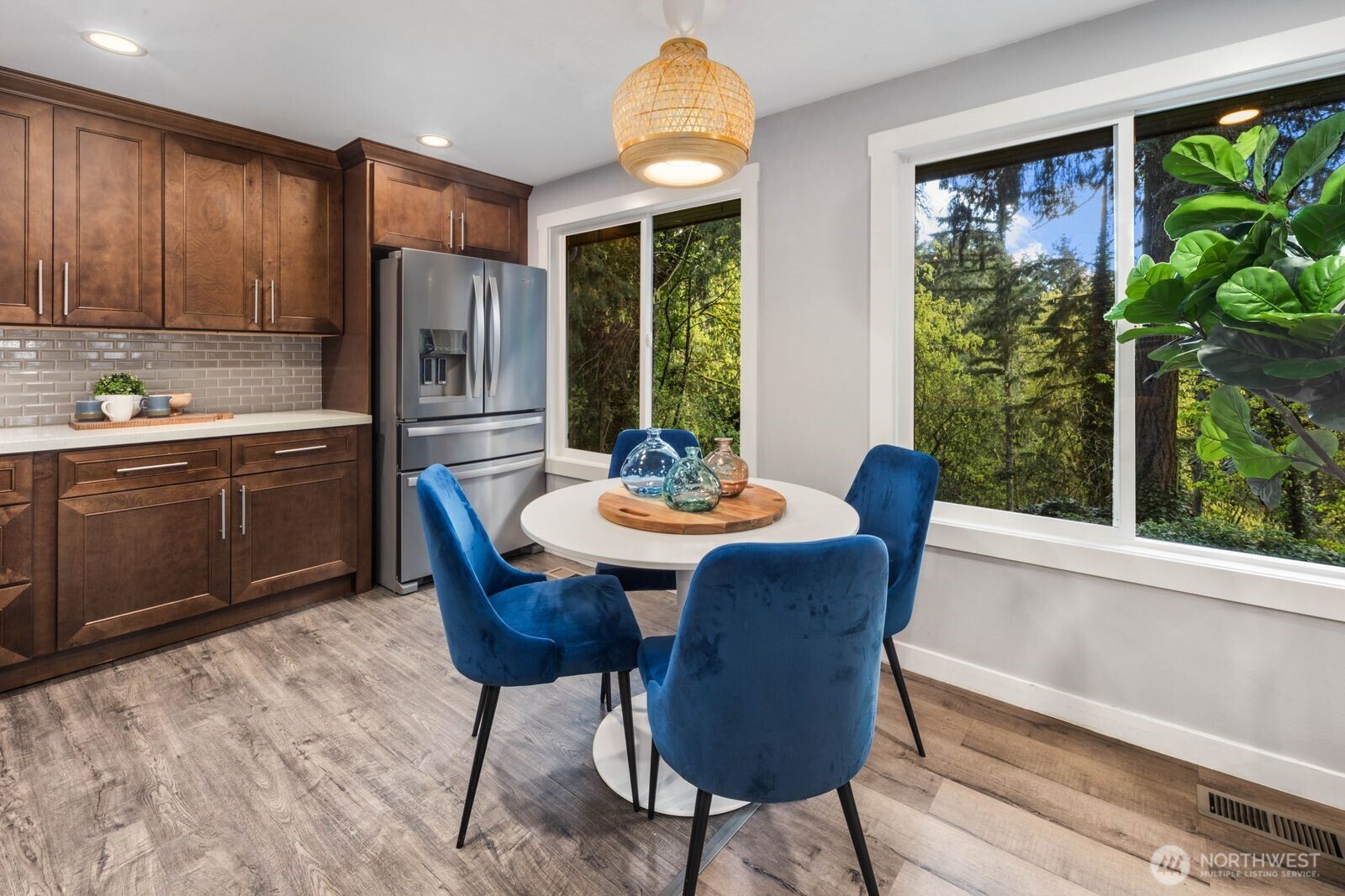 21866 35th Avenue S, SeaTac, WA 98198