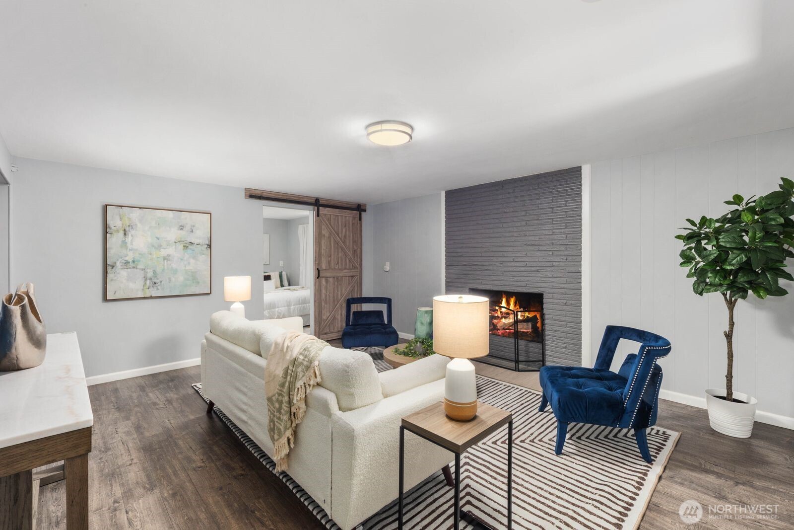 21866 35th Avenue S, SeaTac, WA 98198