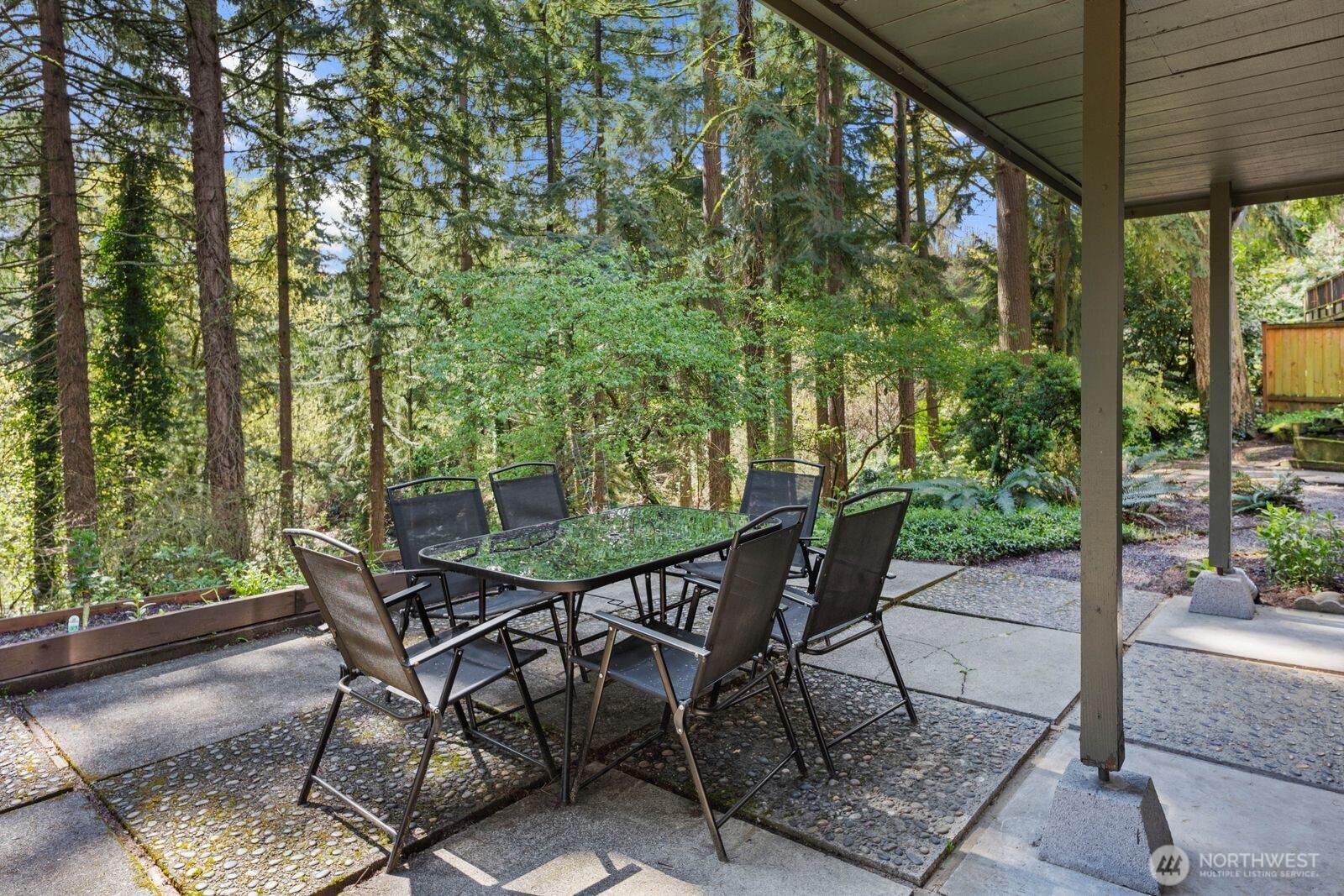 21866 35th Avenue S, SeaTac, WA 98198