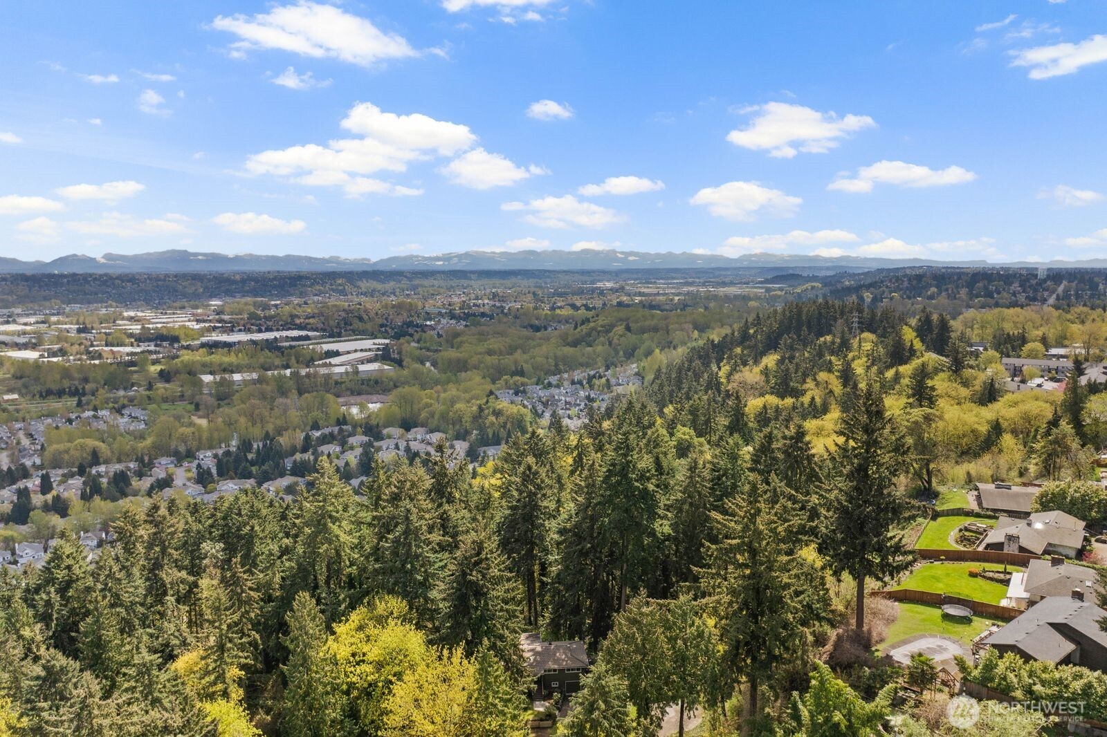 21866 35th Avenue S, SeaTac, WA 98198