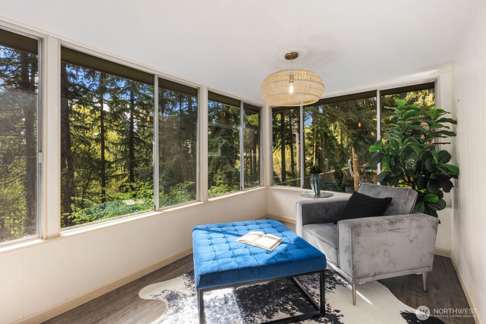 21866 35th Avenue S, SeaTac, WA 98198