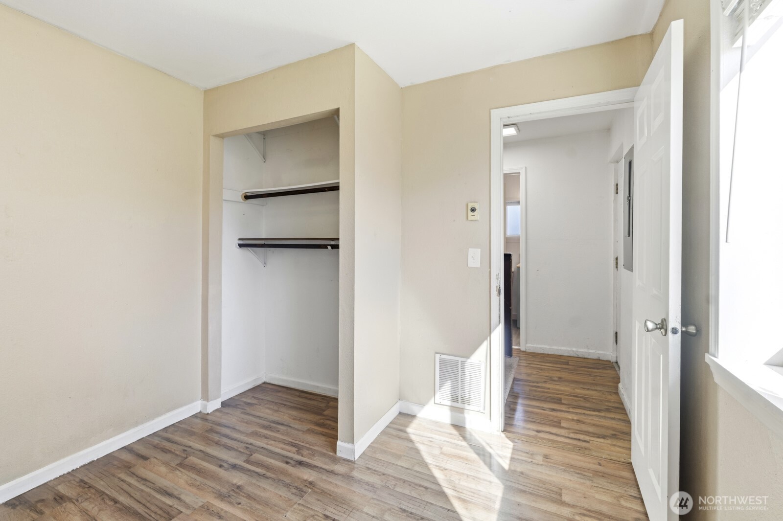 1939 S L Street , Tacoma, WA 98405