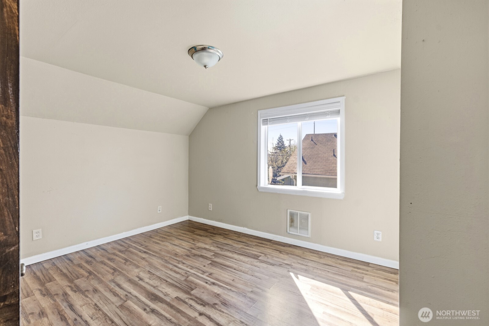 1939 S L Street , Tacoma, WA 98405