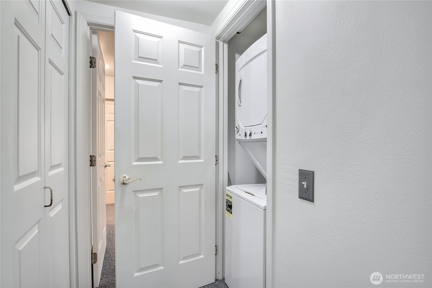 4081 224th Lane SE #107, Issaquah, WA 98029