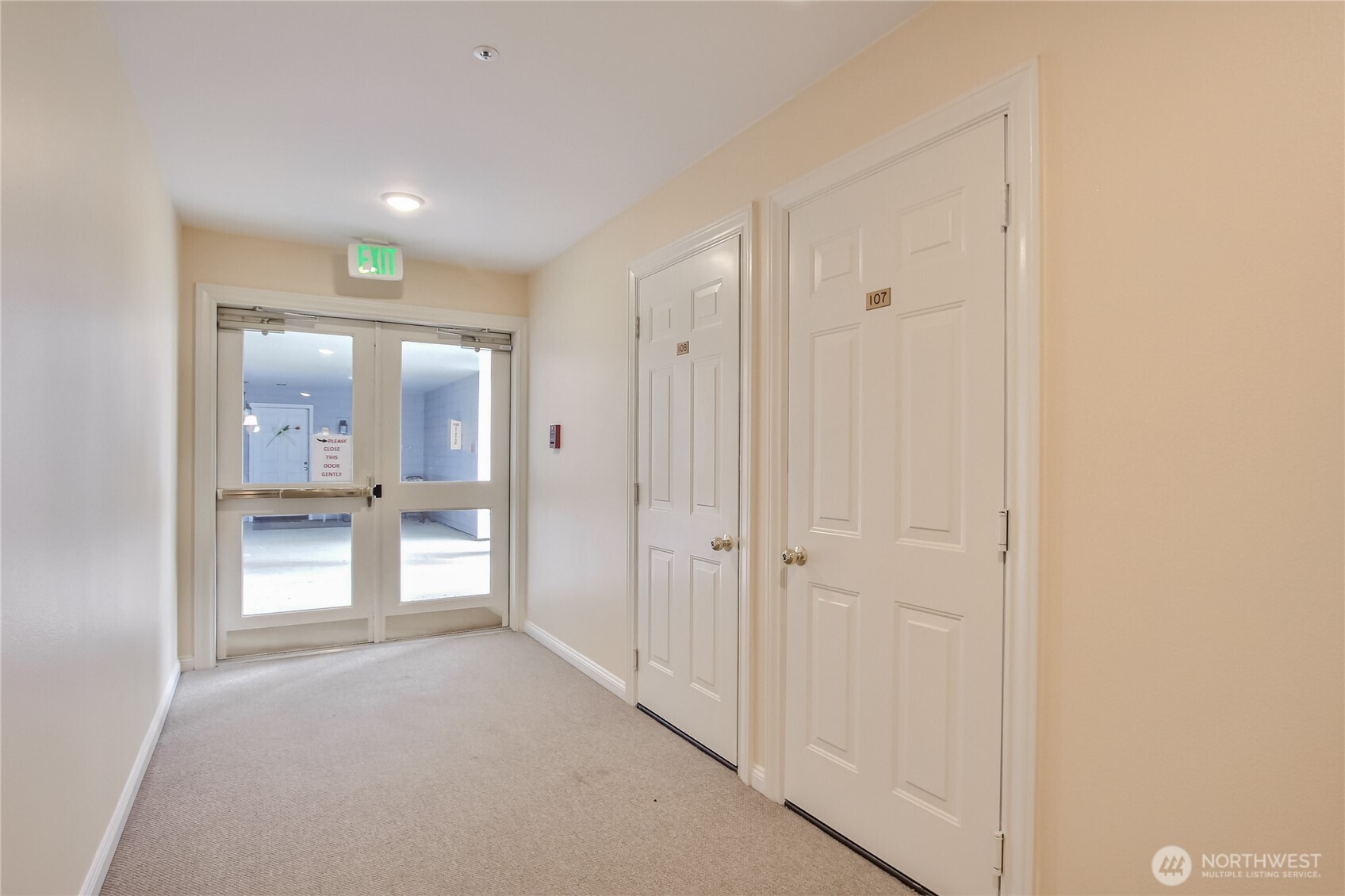 4081 224th Lane SE #107, Issaquah, WA 98029