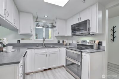 4081 224th Lane SE #107, Issaquah, WA 98029 - Photo 5