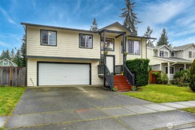 20518 65th Drive NE, Arlington, WA 98223-4233 - Photo 2