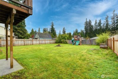 20518 65th Drive NE, Arlington, WA 98223-4233 - Photo 24