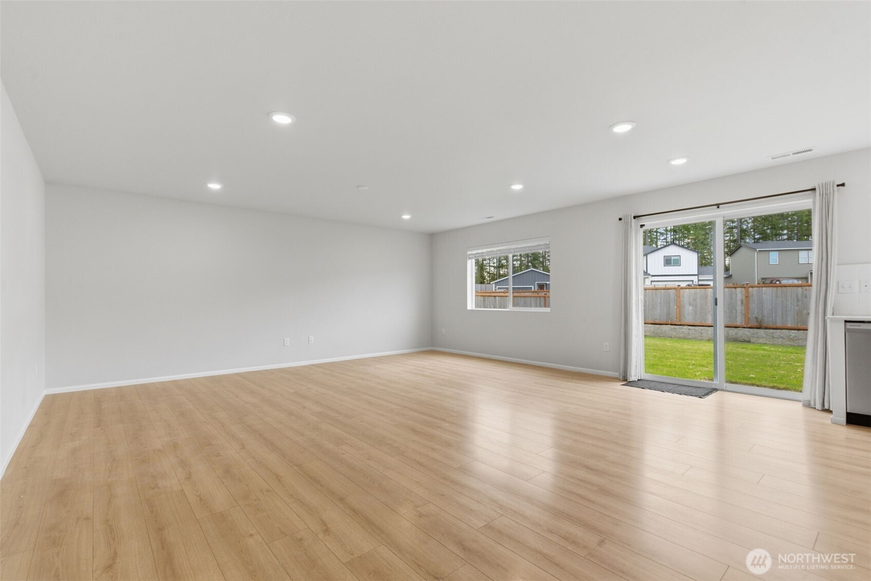 430 NE Ridge Point Boulevard , Belfair, WA 98528
